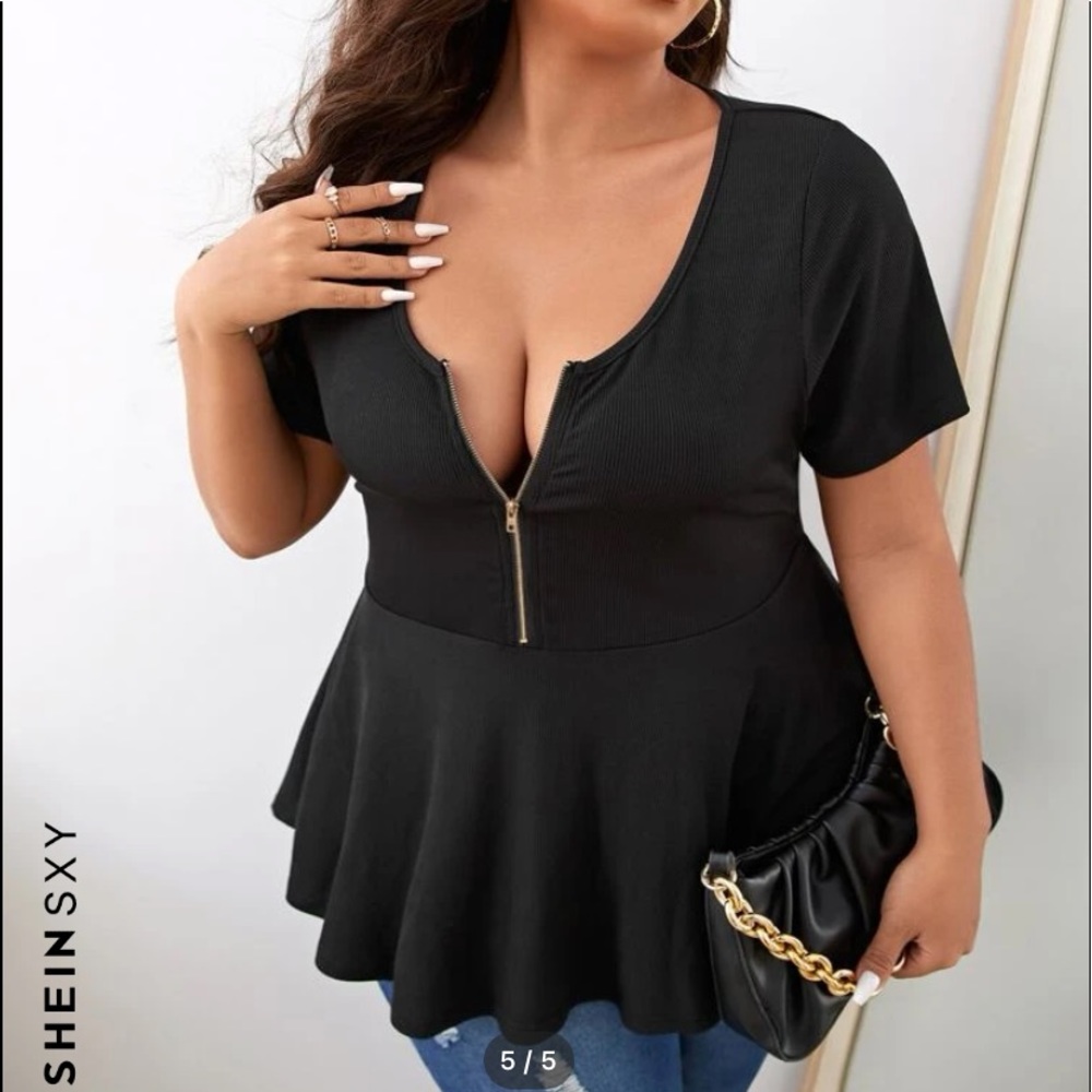 SHEIN Black Ribbed Half Zip Peplum Blouse